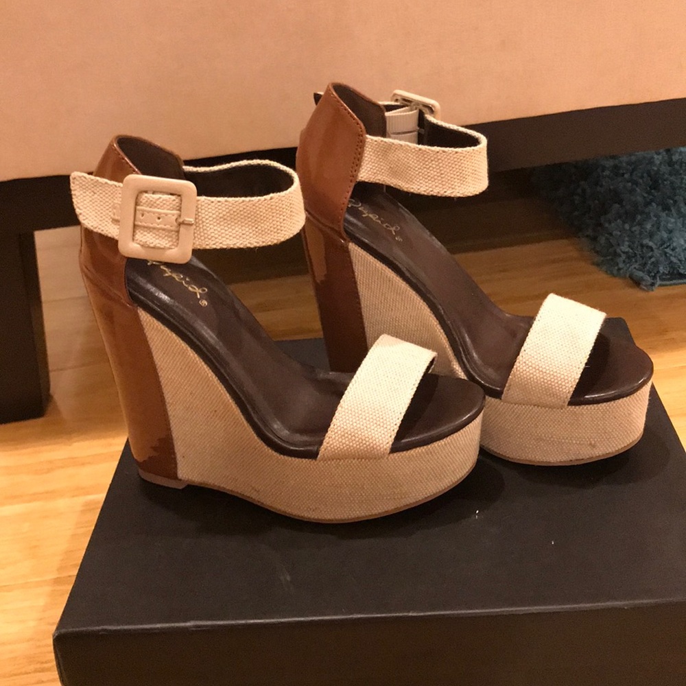 Sexy Heeled Platform Sandal